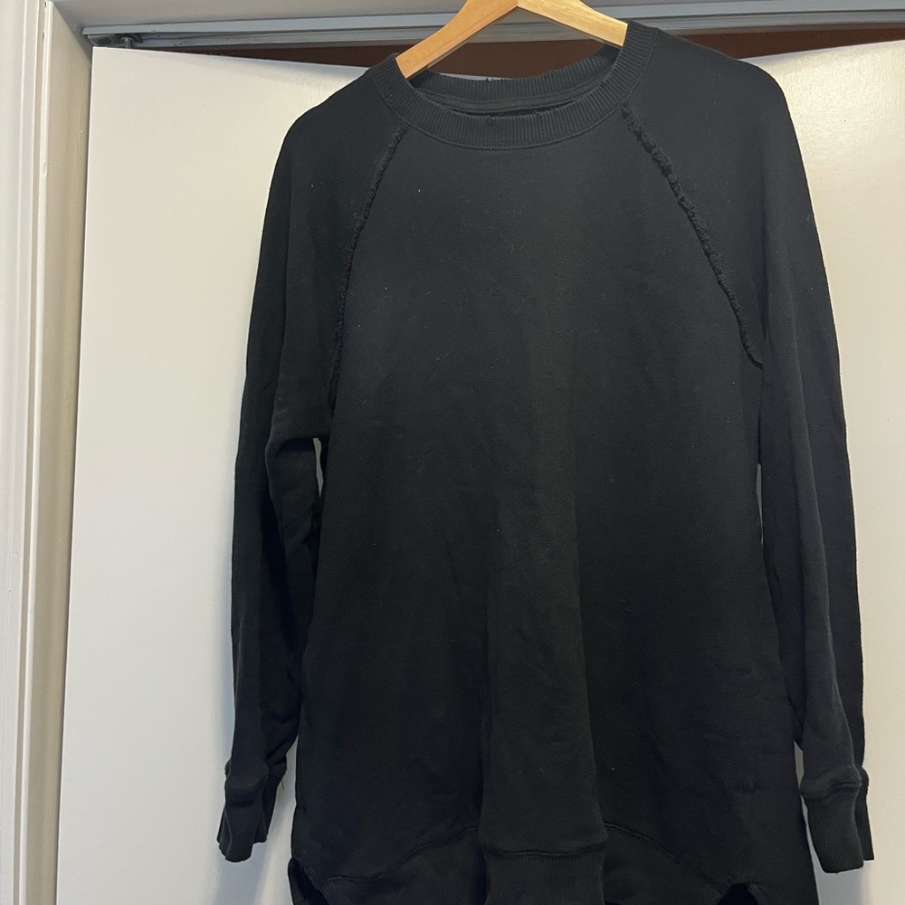 Aerie Black Sweatshirt🍁